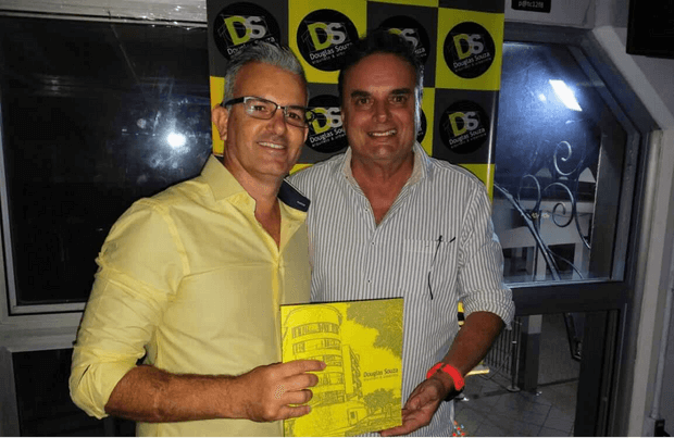 LP landing page Alvi Editora (24)